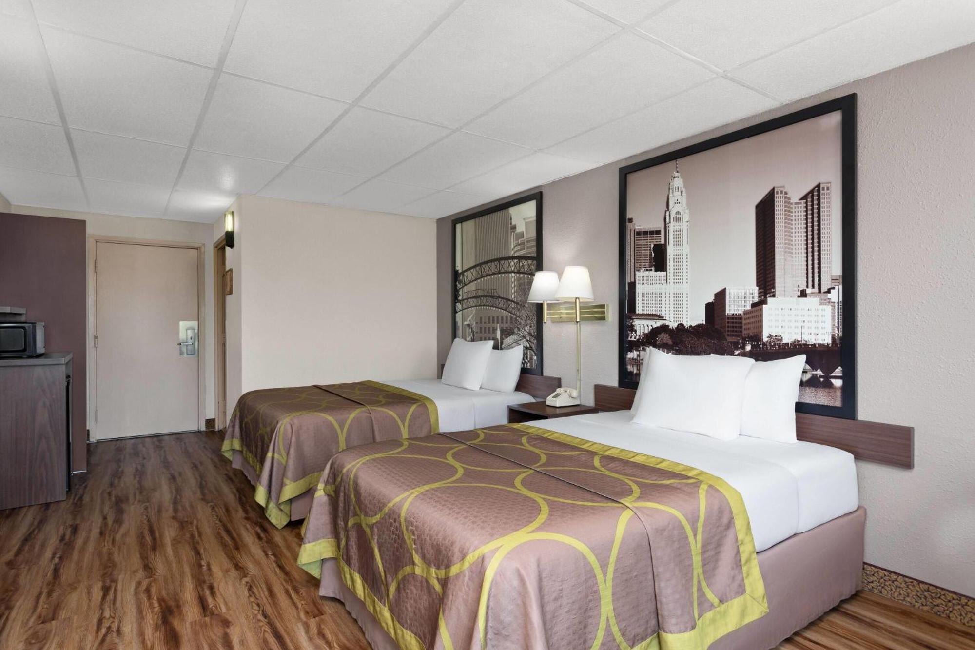 Hotel Super 8 By Wyndham Columbus Esterno foto