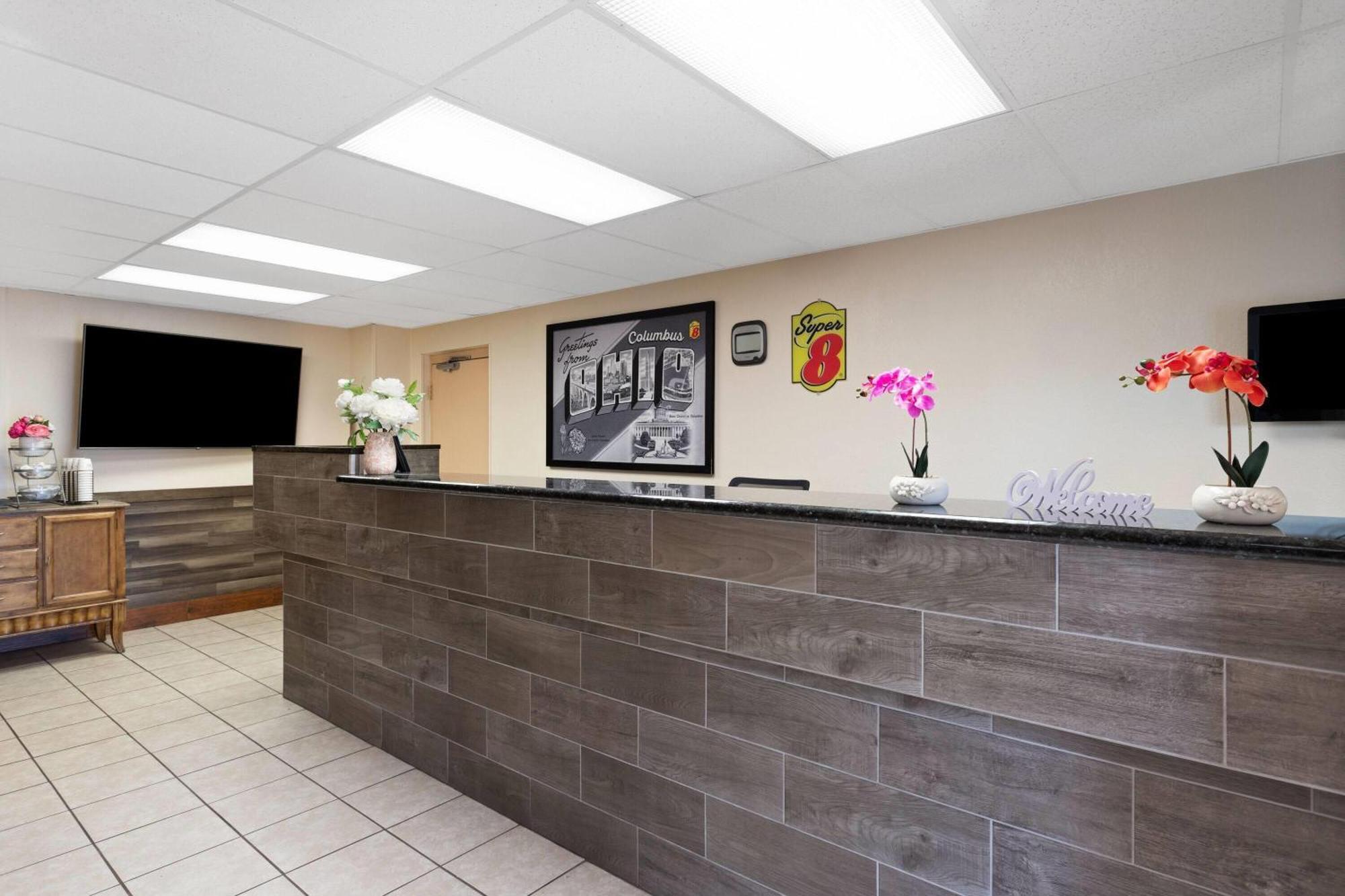 Hotel Super 8 By Wyndham Columbus Esterno foto