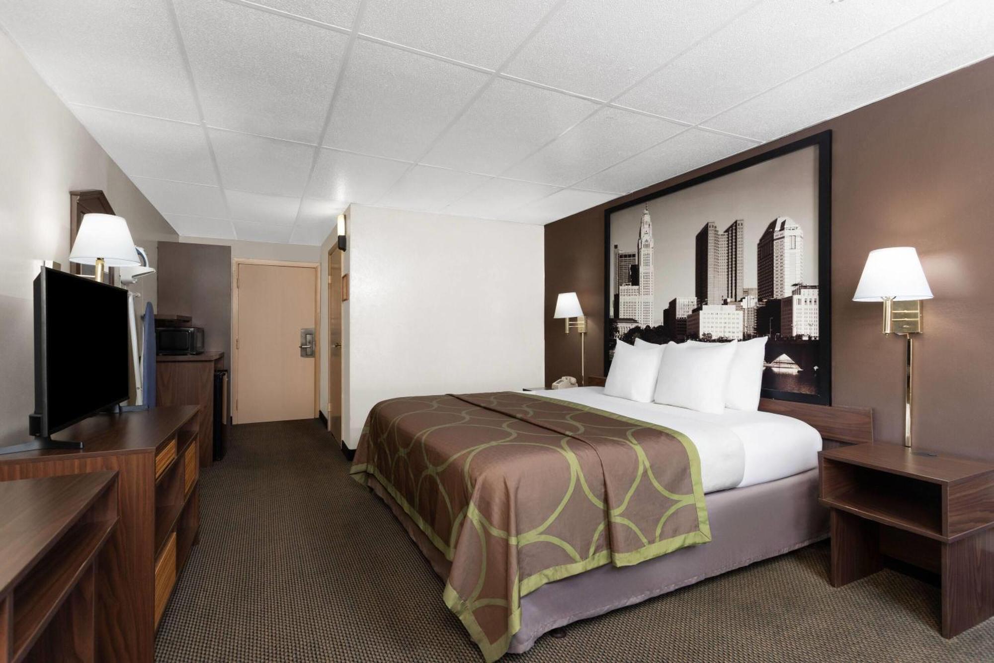Hotel Super 8 By Wyndham Columbus Esterno foto